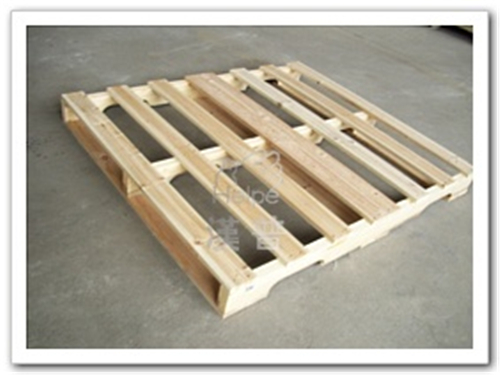 木栈板(有凹槽档子型)